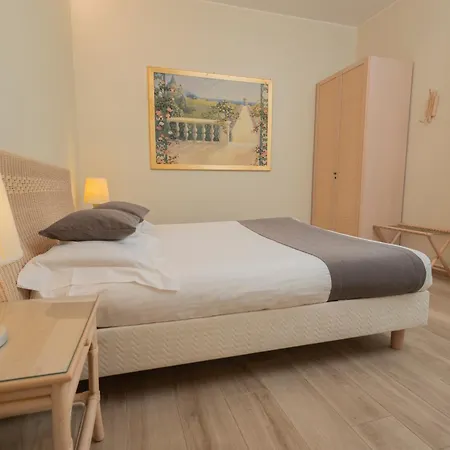Hotel Hotel Berta Desenzano del Garda